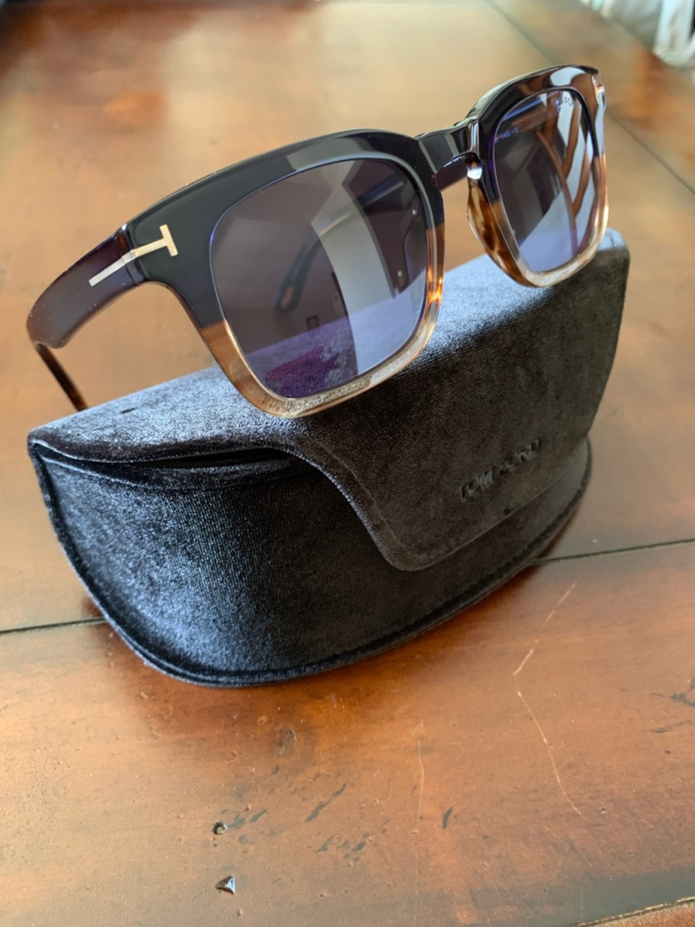 Tom Ford  Dax TF 751  55V  Sunglasses Unisex